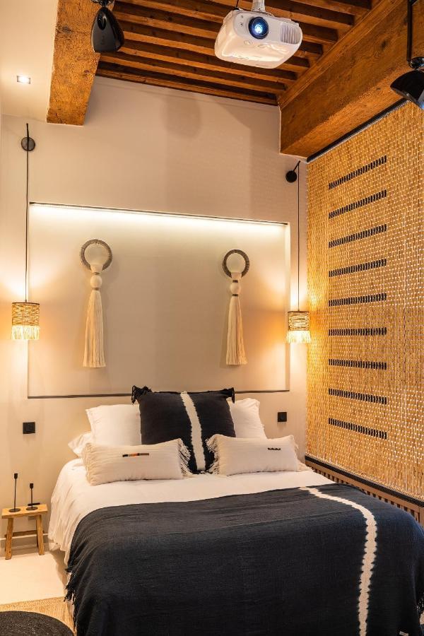 Host Inn Le Lumiere Spa & Cinema リヨン エクステリア 写真